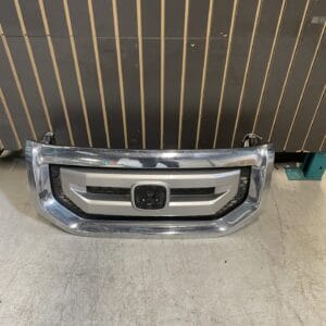 2009 - 2011 HONDA PILOT UPPER FRONT GRILLE 75101-SZAA-01ZA